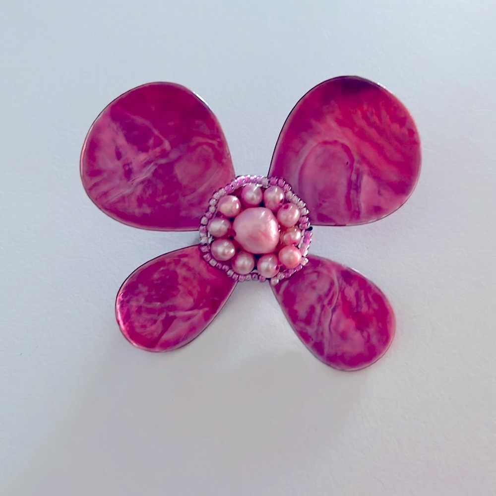 Pink brooch, pin, mother of pearl like, handmade, pink pearls and crystals